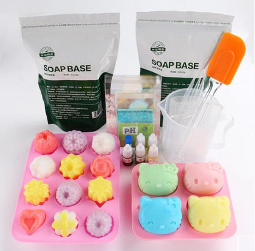 Soap Making Kit For Kids - قالب صابون سيليكون ناعم صحي ،
